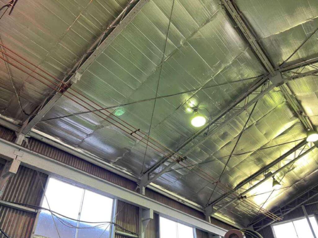 サーモバリア屋根下工法